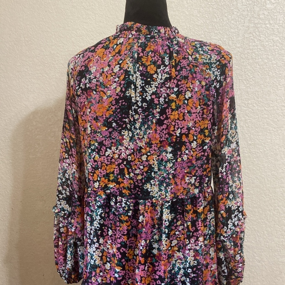 VINCE CAMUTO DRESS - Picture 5 of 7